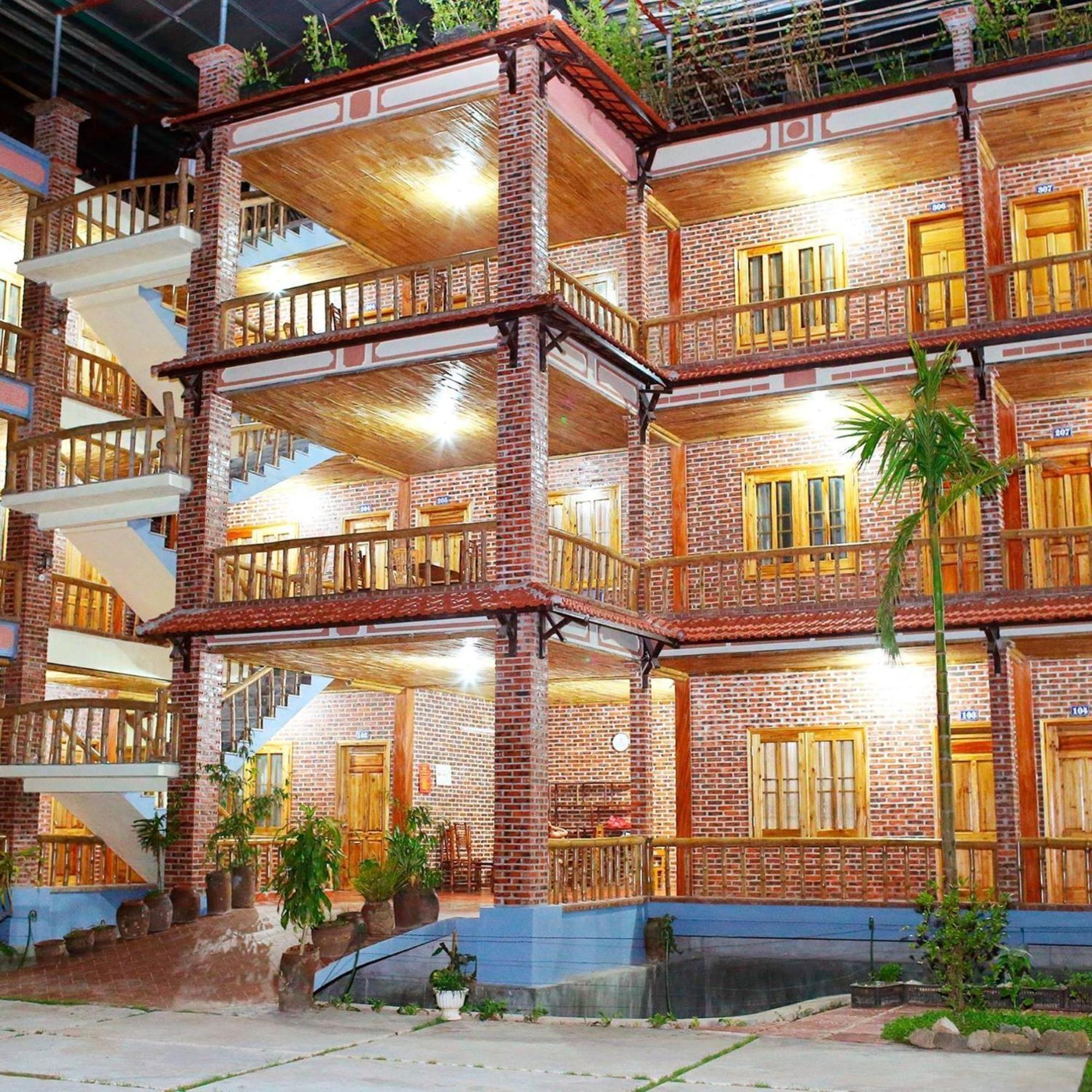 Ho Nui Dinh Hotel Ніньбінь Екстер'єр фото